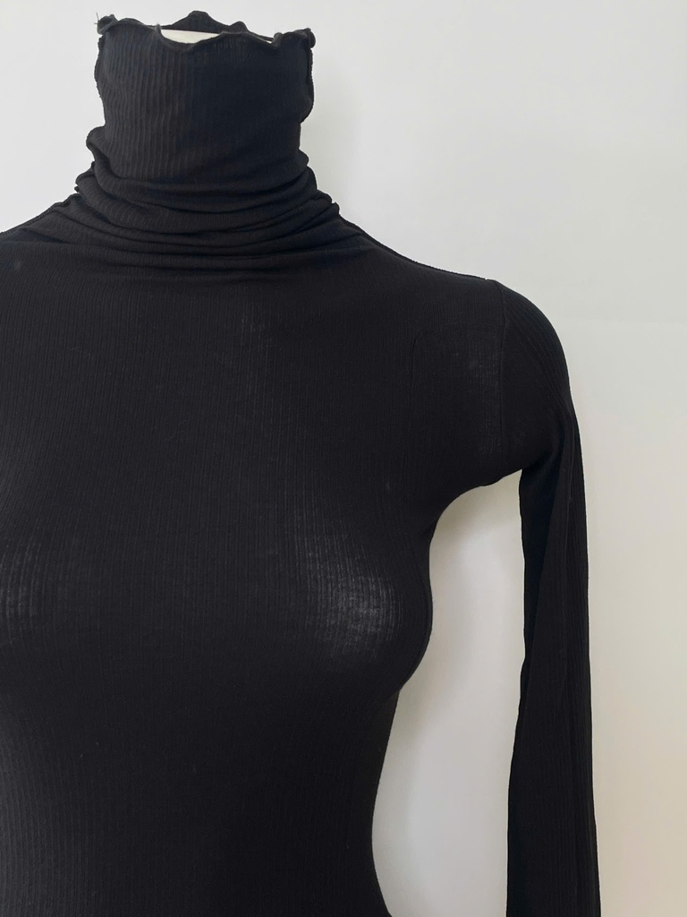 UNKNOWN-LONG SLEEVES TOP