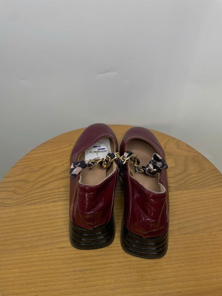 ASSORTED BRAND-SHOES