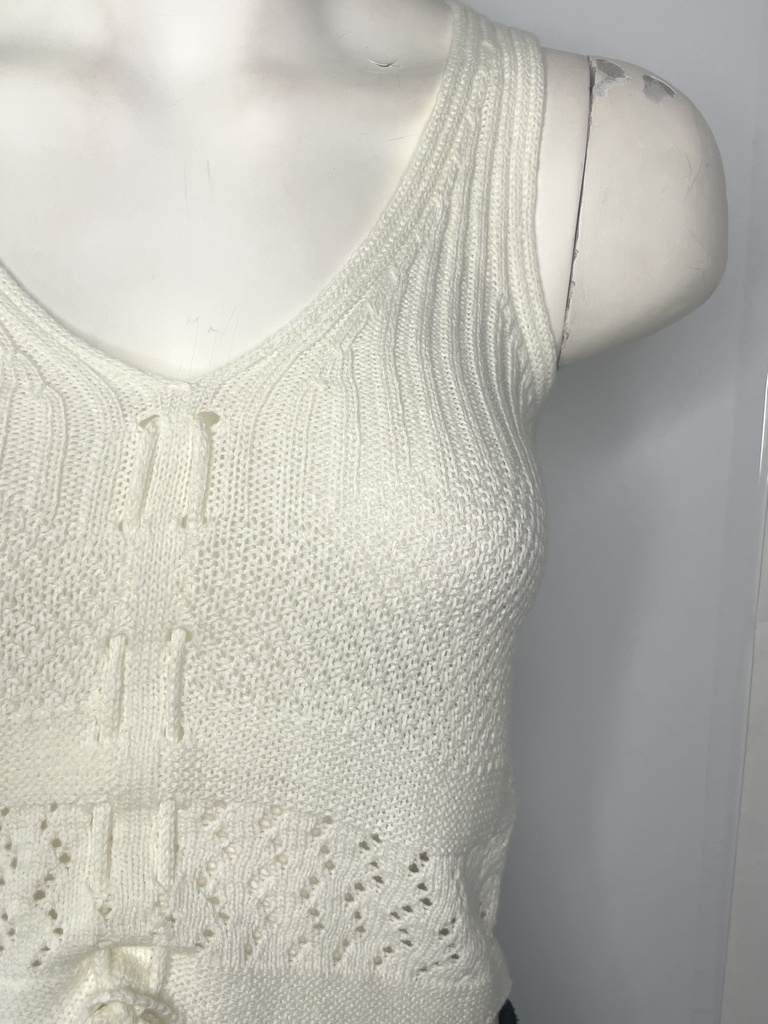 ASSORTED BRAND-SLEEVELESS TOP