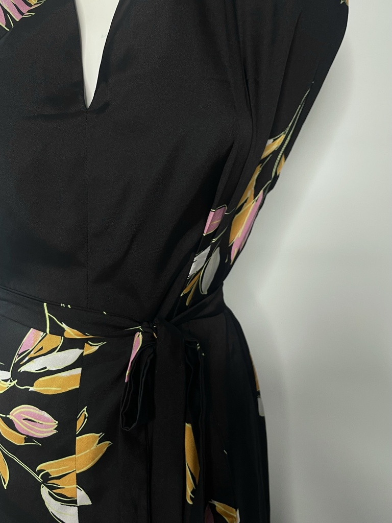 LƠ BOUTIQUE-DRESSES