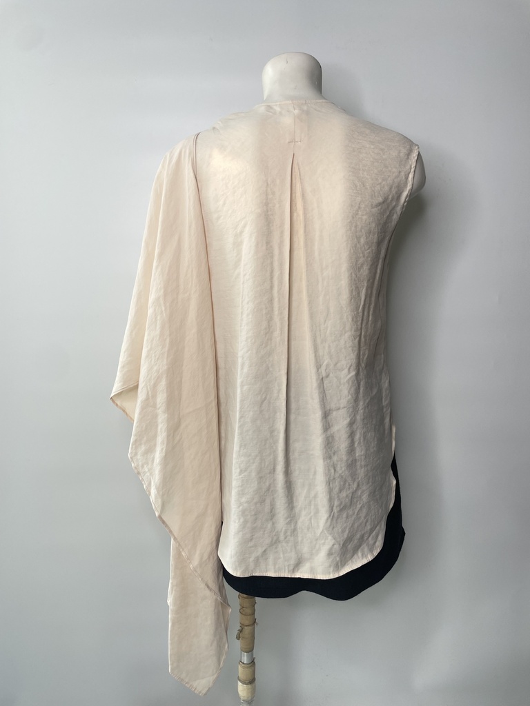 NUDIEYE-SLEEVELESS TOP