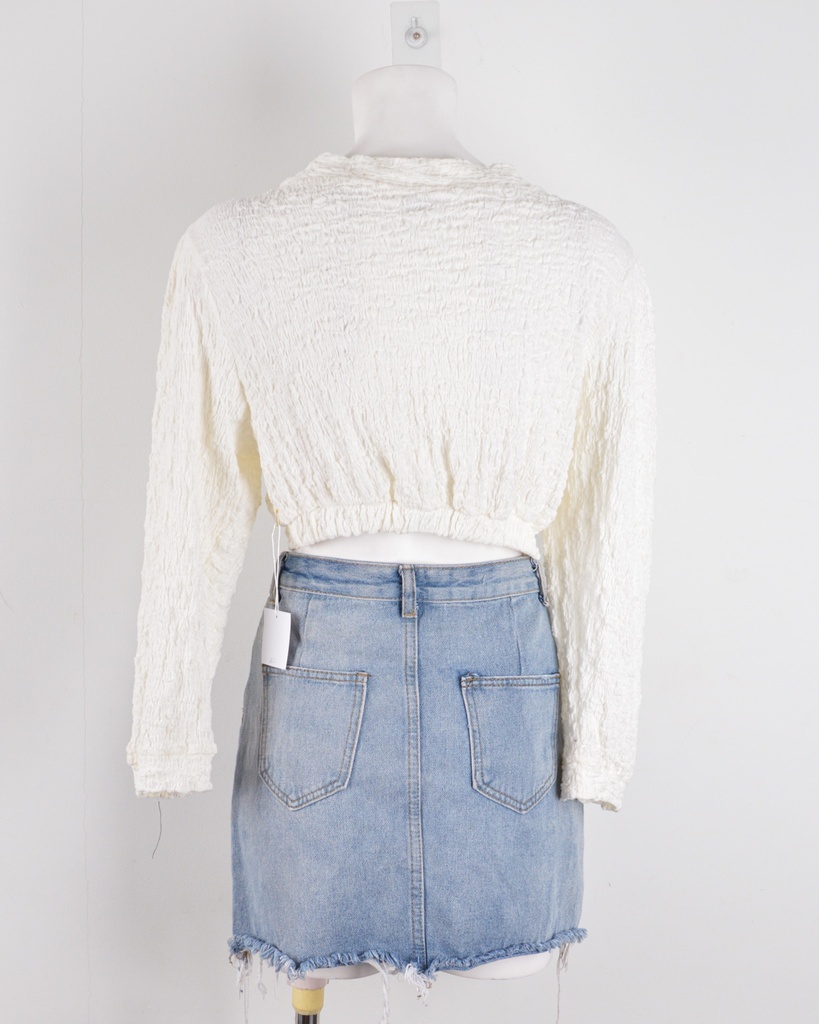 CHAN CLOSET-CROPTOP
