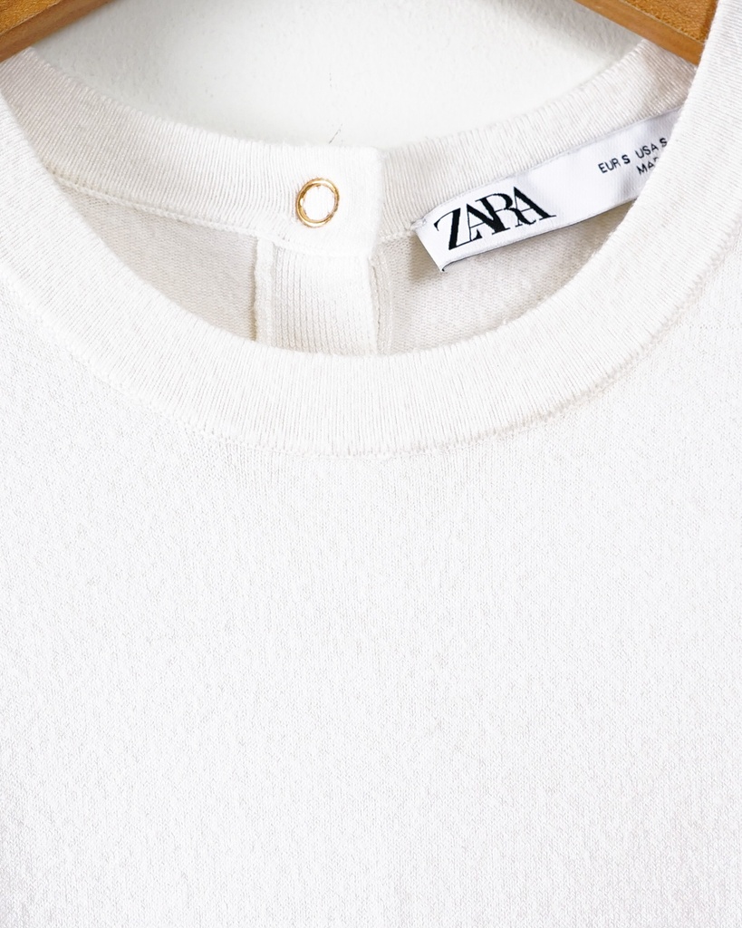 ZARA-SHORT SLEEVES TOP