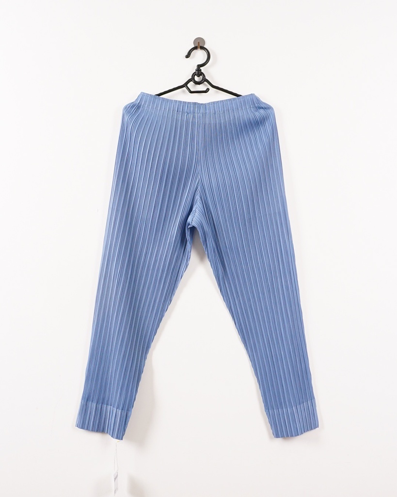 UNKNOWN-TAPPERED PANTS