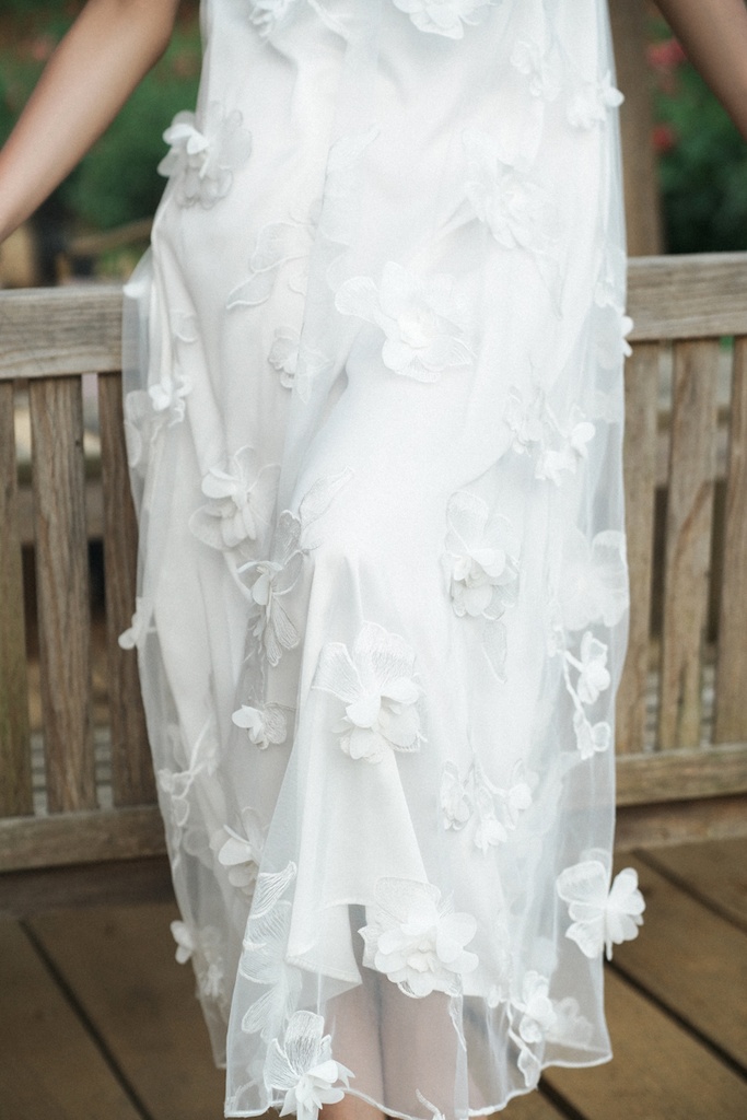 XÉO XỌ-MARITEA DRESS(WHITE ALYSSUM) (XL)