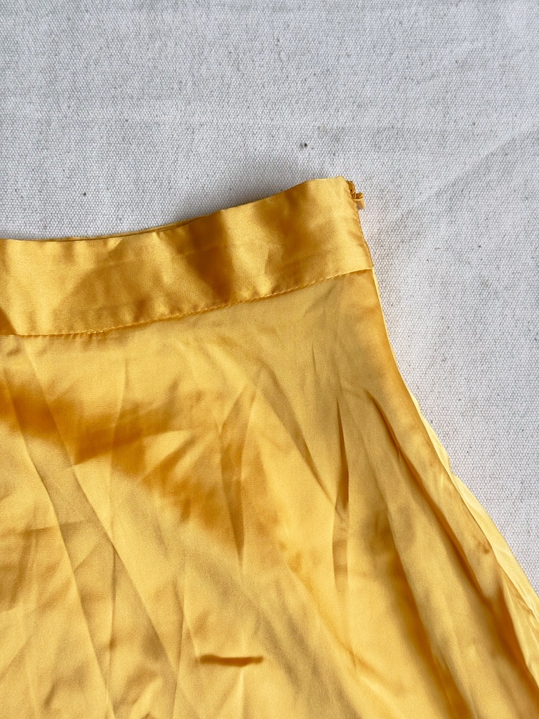 IVY MODA-MIDI SKIRT