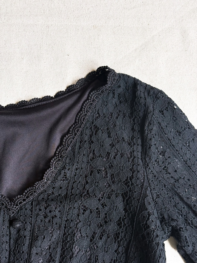 ASSORTED BRAND-CROPTOP