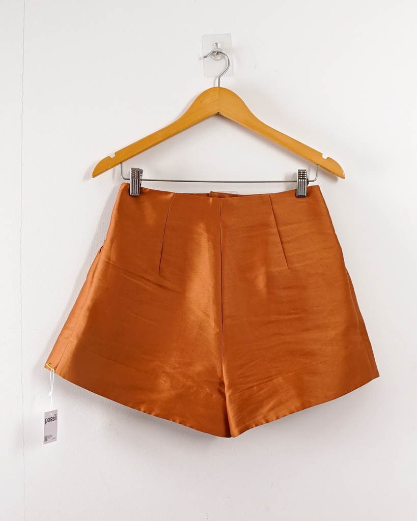 EVERLUXE-TAILORED SHORTS