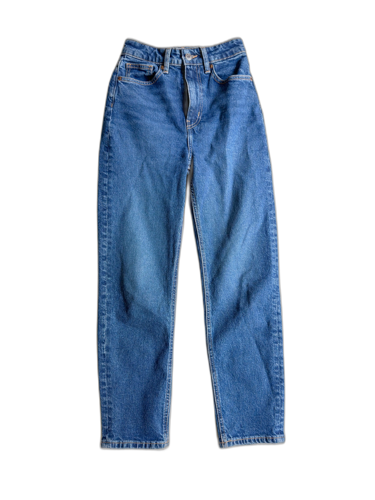 HM-HIGH-RISE JEANS