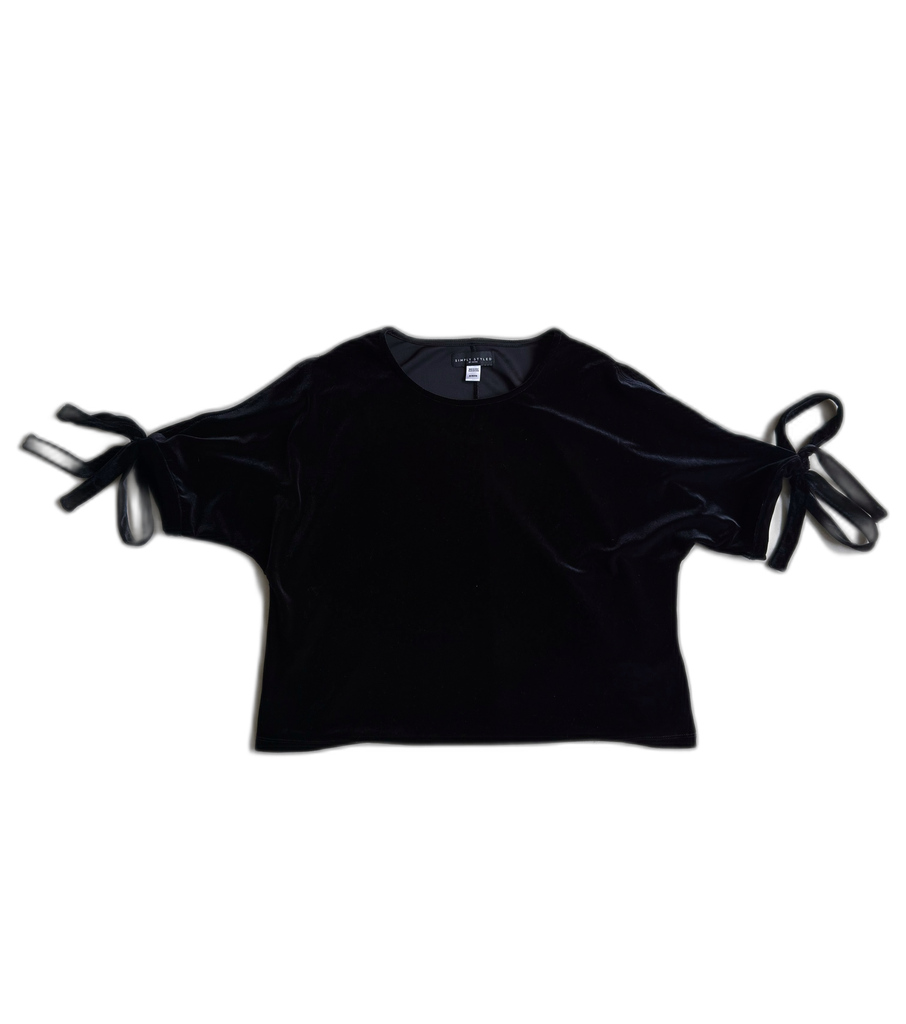 SIMPLY STYLED-T-SHIRT