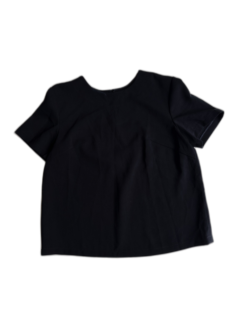 BASIC-T-SHIRT