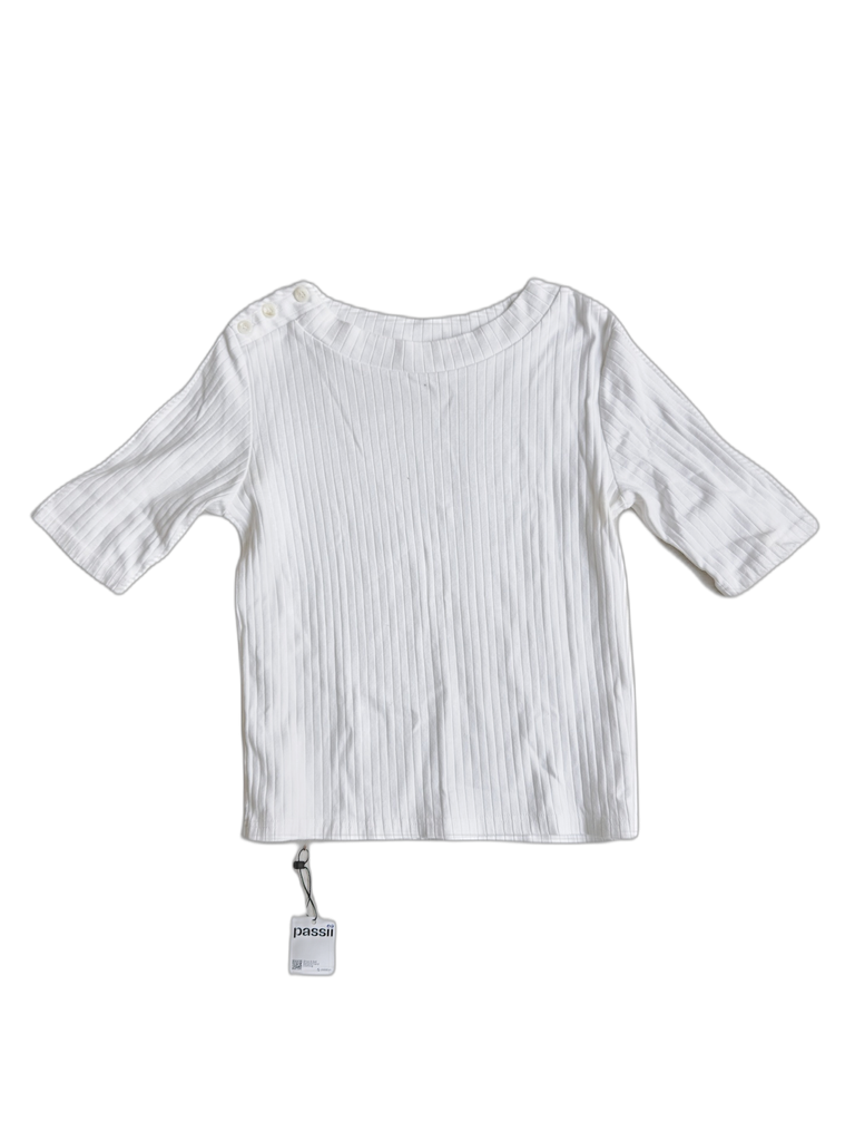 ASSORTED BRAND-SHORT SLEEVES TOP