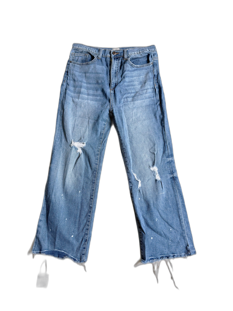 SNEAK PEEK-HIGH-RISE JEANS