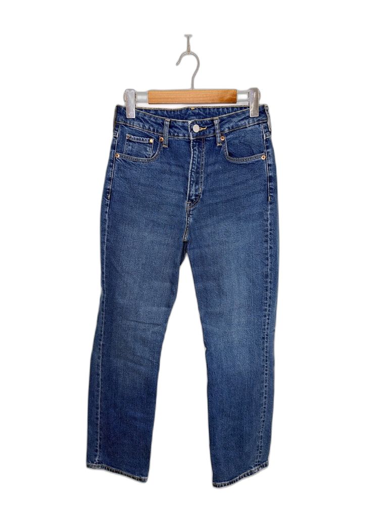 &DENIM-STRAIGHT-FIT JEANS