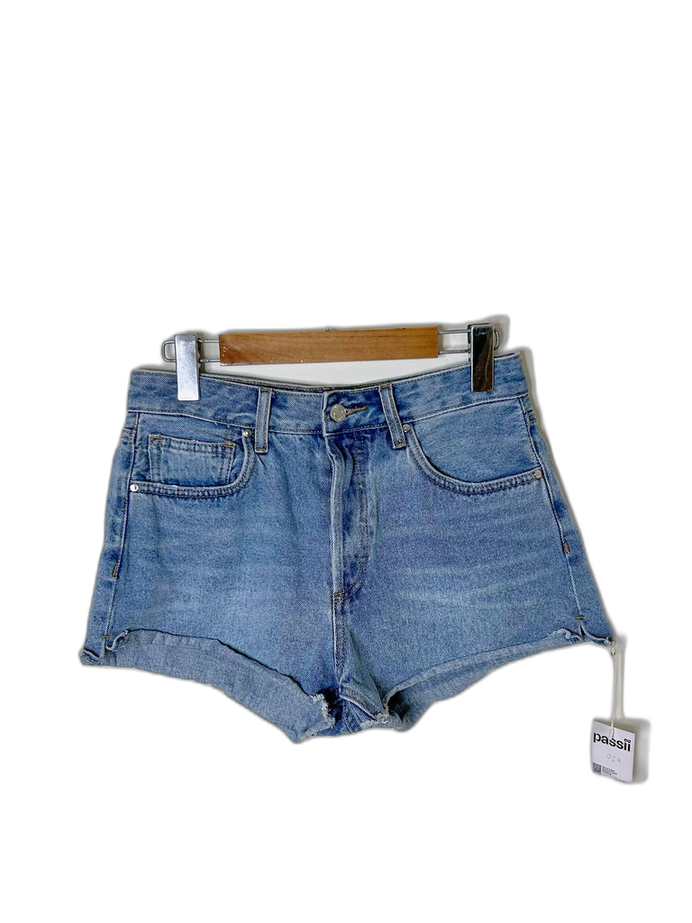 THE BLUE T SHIRT-SHORTS