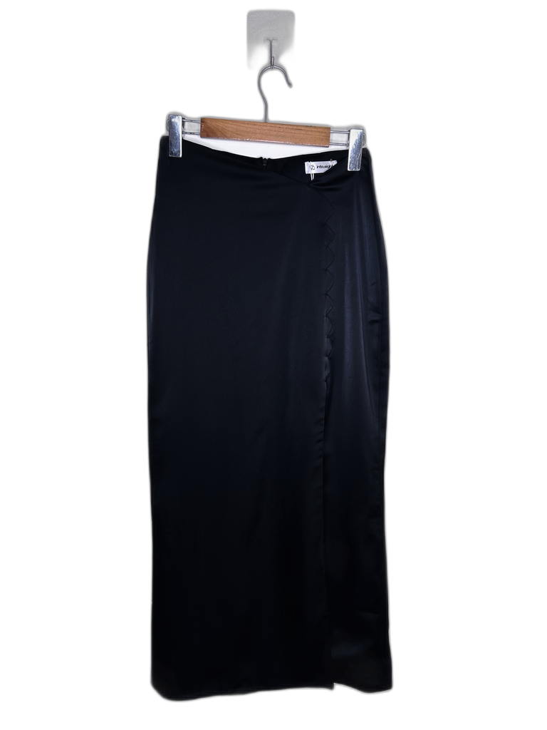 INTO.EIGHT-MIDI SKIRT