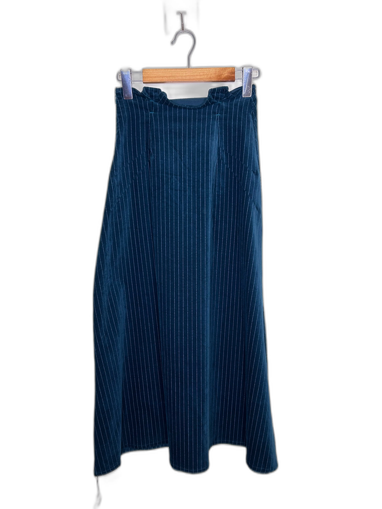 BE STILL-MIDI SKIRT