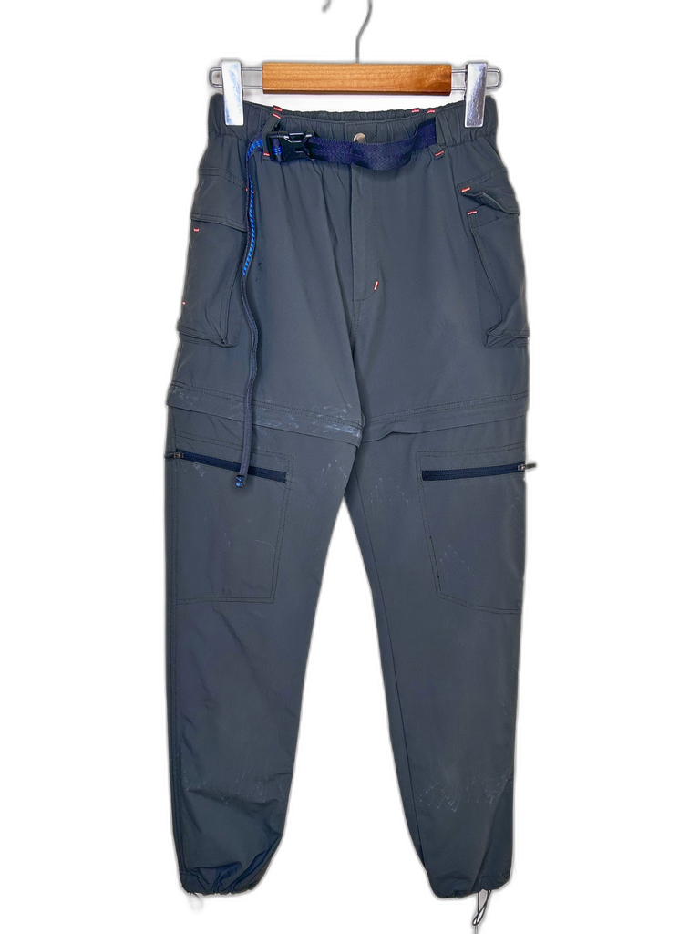 UNKNOWN-ACTIVEWEAR