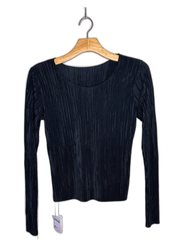 UNKNOWN-LONG SLEEVES TOP