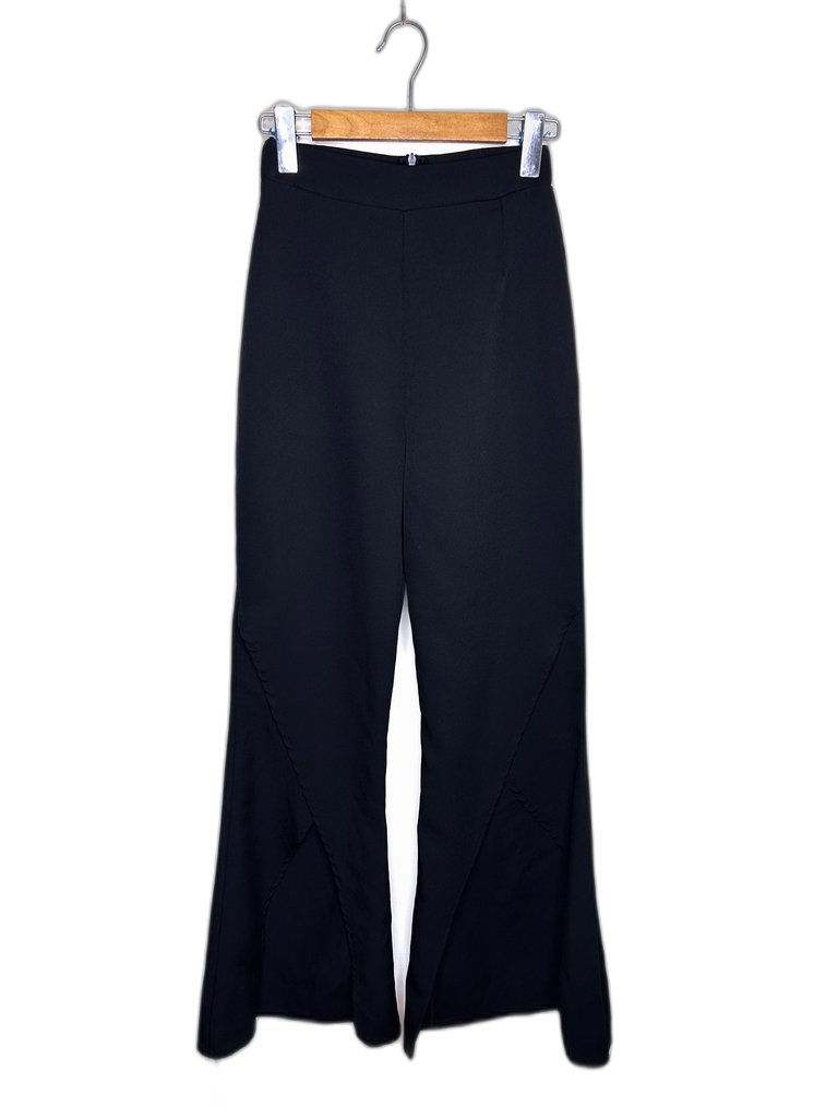 UNKNOWN-FLARE PANTS