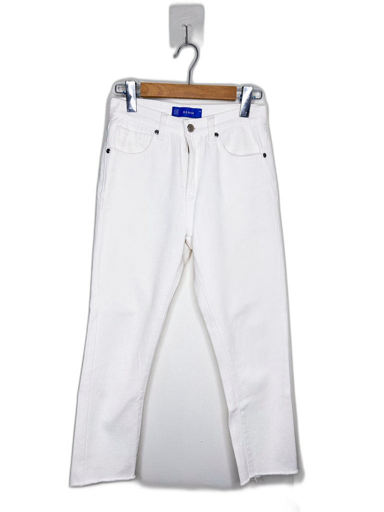 THE BLUE T SHIRT-JEANS