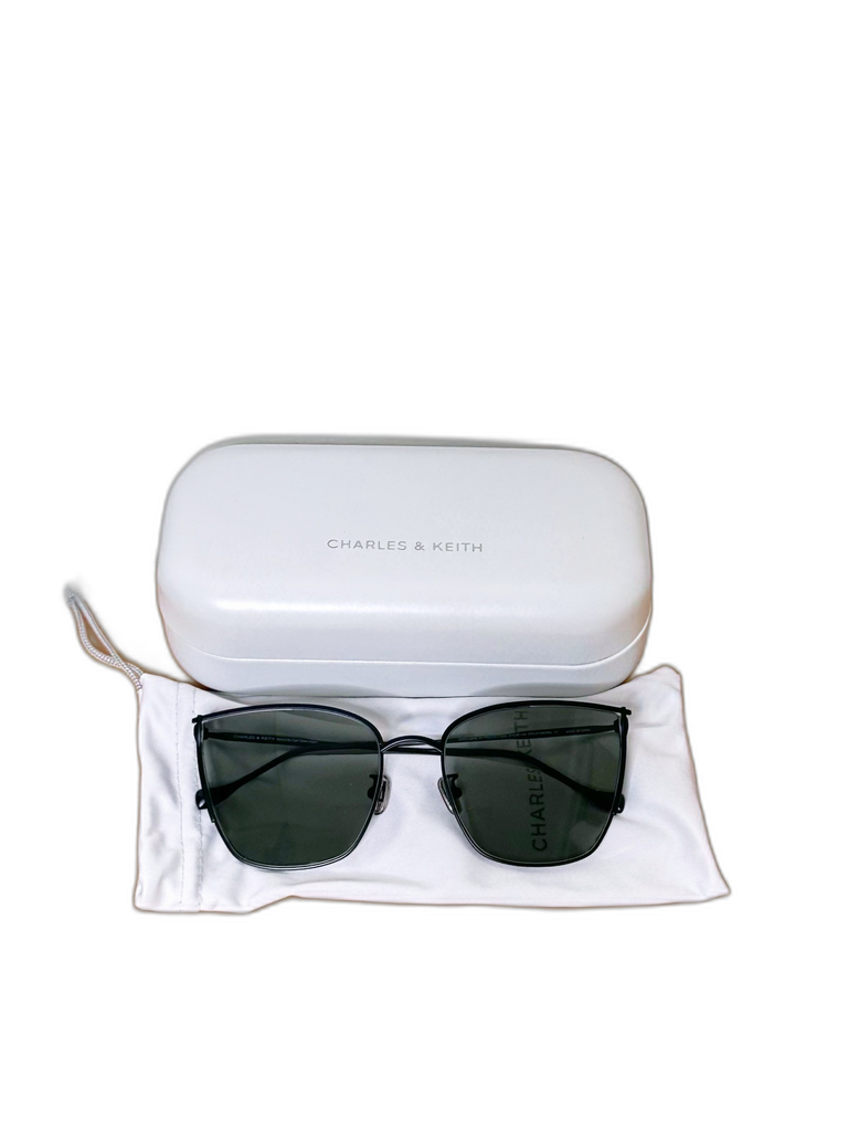 CHARLES & KEITH-SUNGLASSES
