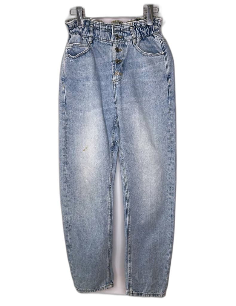 ZARA-HIGH-RISE JEANS