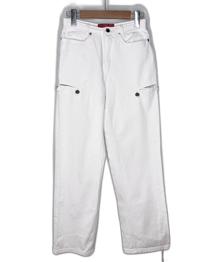 ASPIRIN-STRAIGHT-FIT JEANS