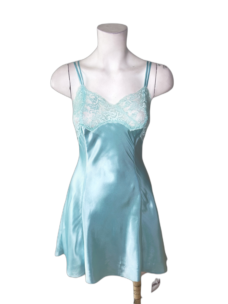 VICTORIA'S SECRET-LOUNGEWEAR