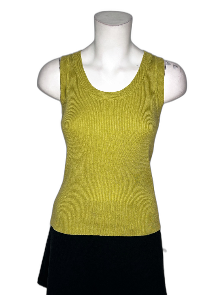 UNKNOWN-SLEEVELESS TOP