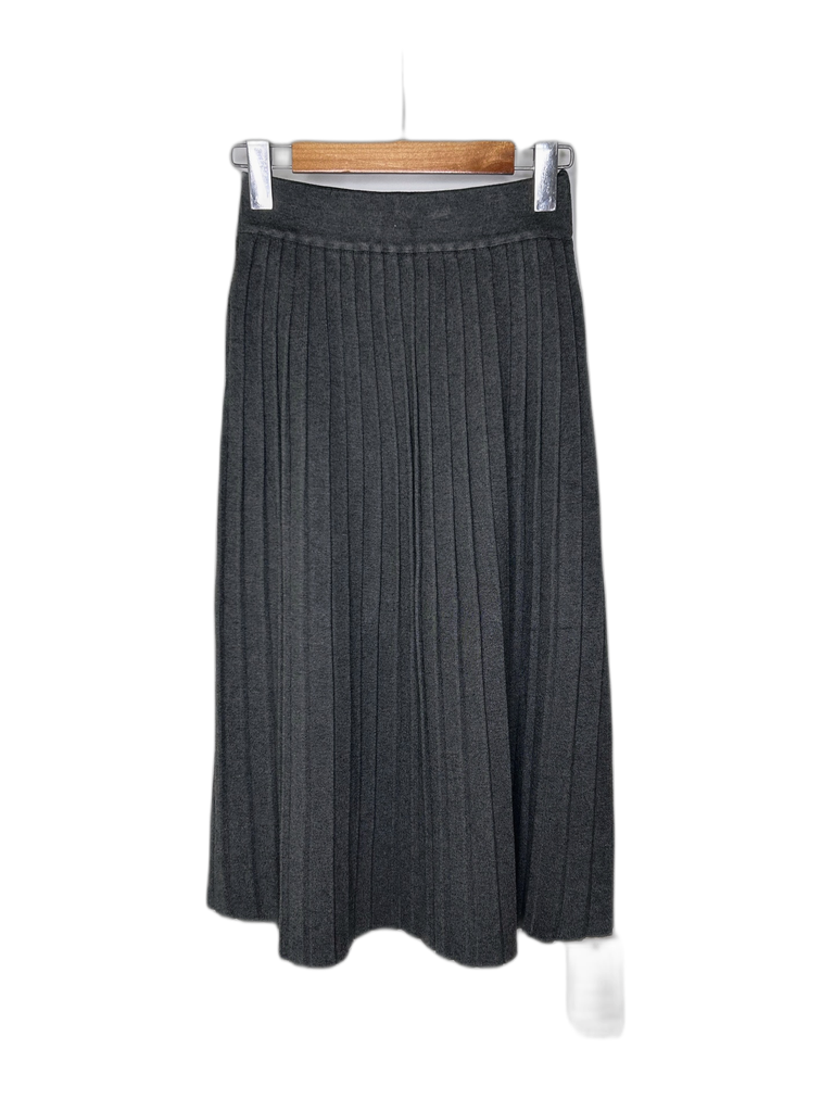 UNKNOWN-MIDI SKIRT