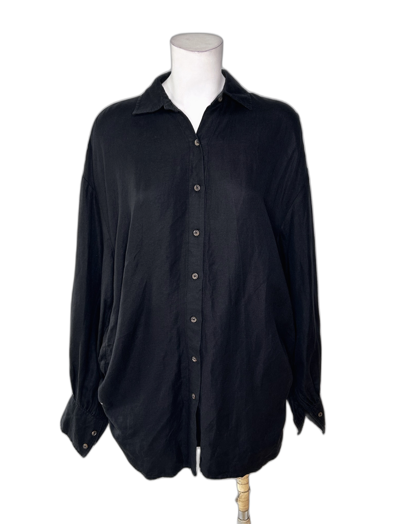 SUBTLE AND SIMPLE- BLOUSE