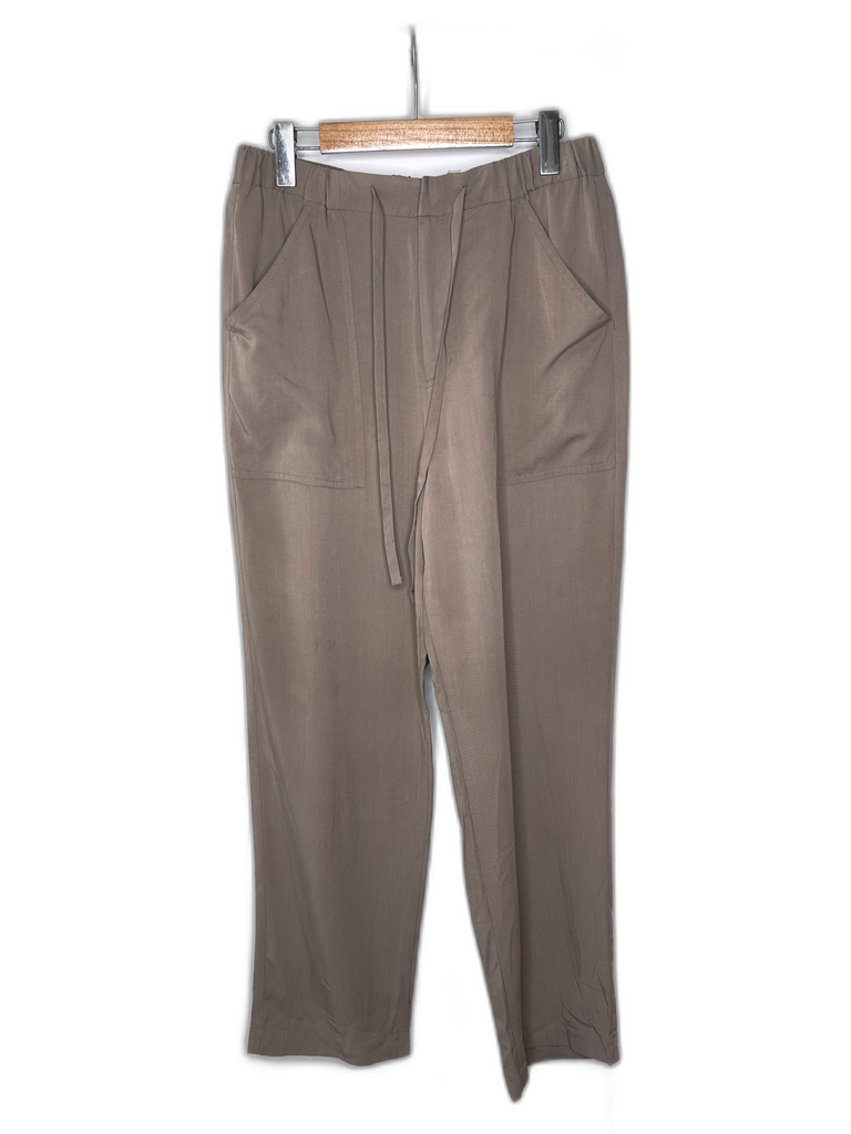 UNKNOWN-PANTS