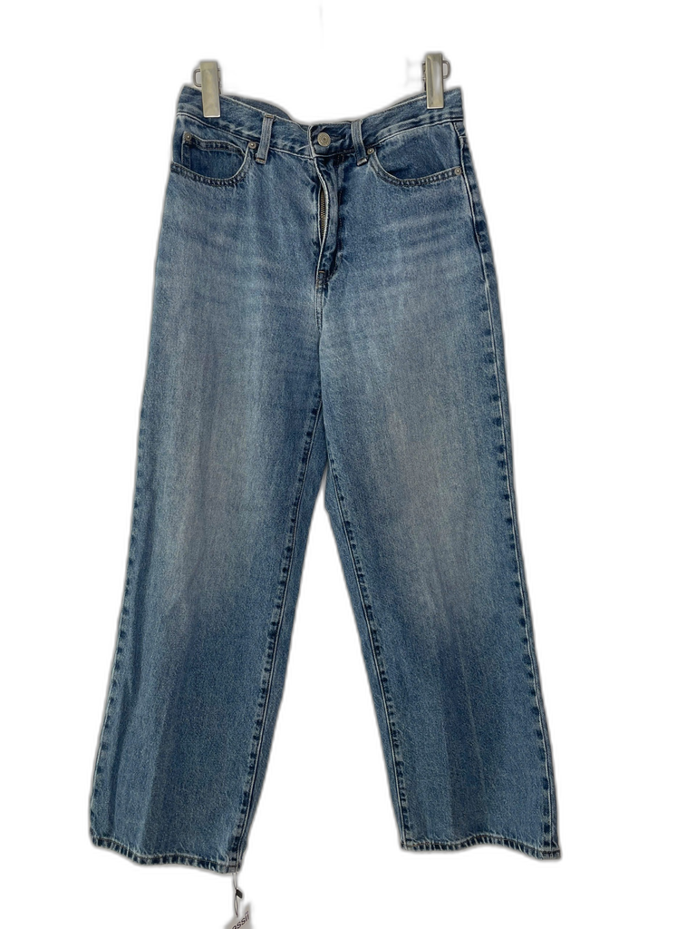 UNIQLO-STRAIGHT-FIT JEANS