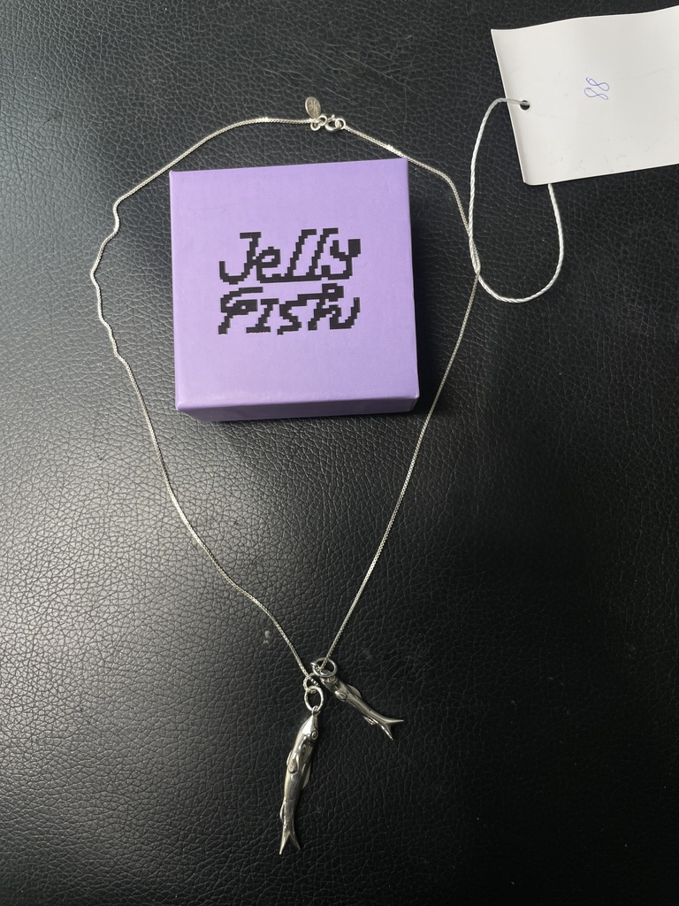 JELLYFISH-NECKLACES