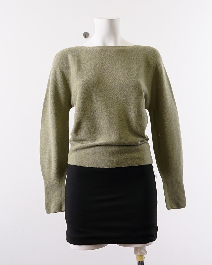 UNIQLO-LONG_SLEEVES TOP