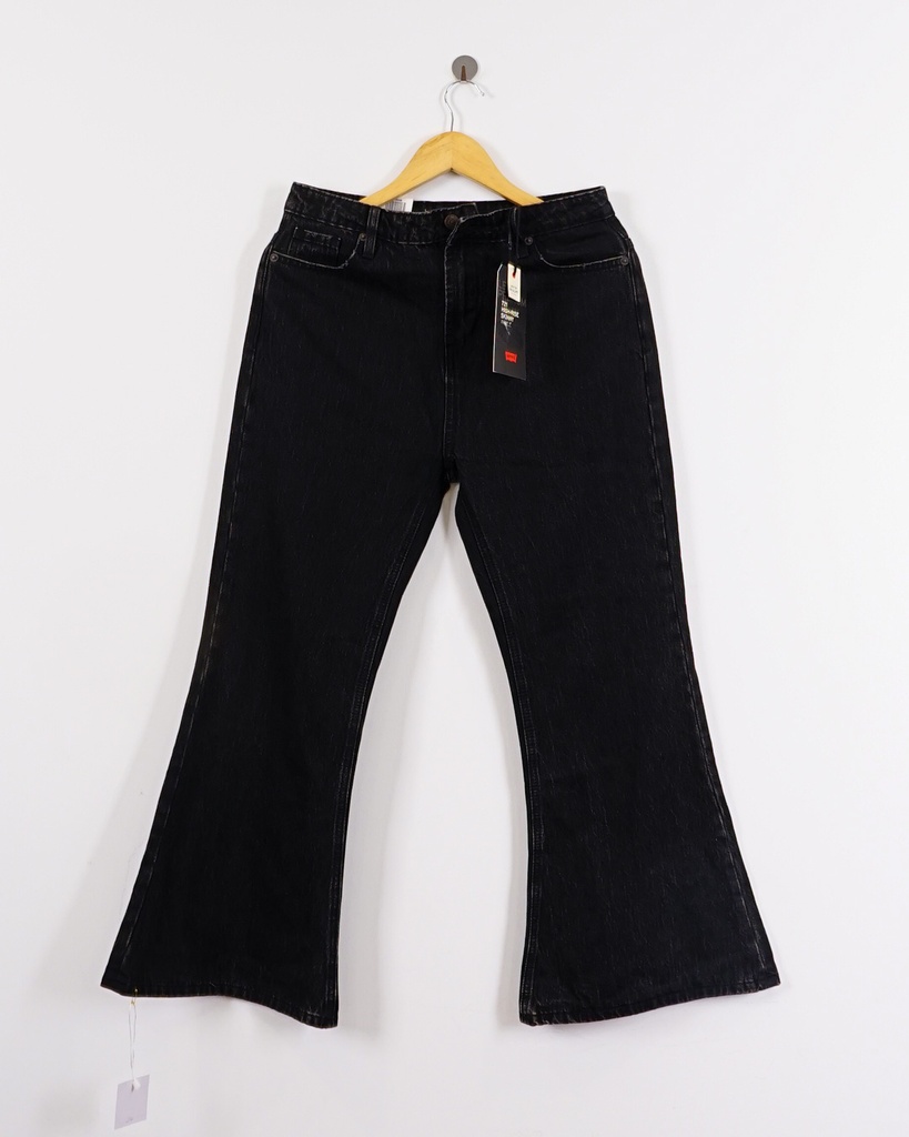 LEVI STRAUSS & CO-HIGH RISE JEANS