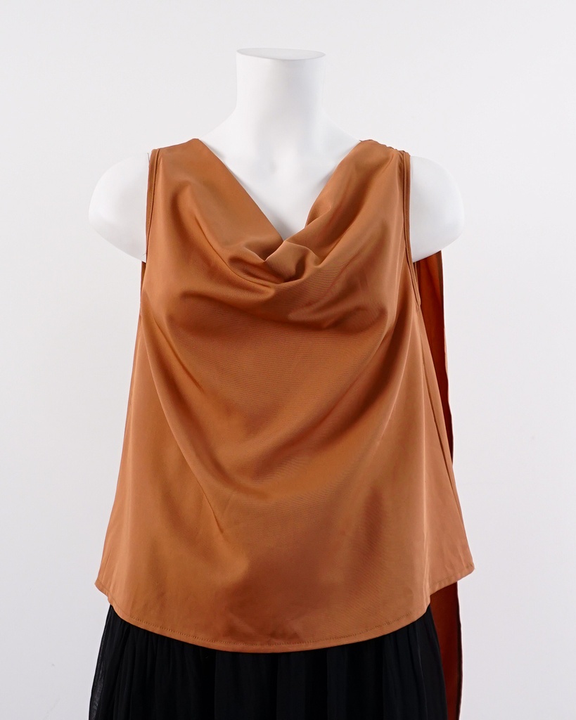 UNKNOWN-SLEEVELESS TOP (TANKTOP/TUBE TOP)