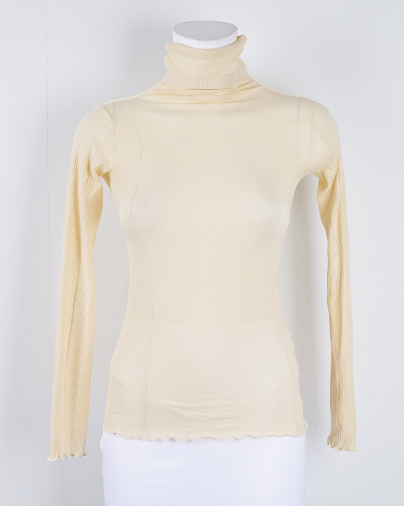 BASERANGE-LONG_SLEEVES TOP