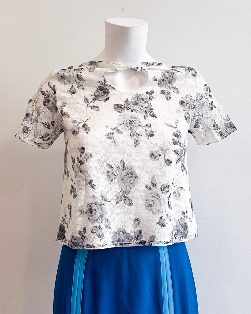 MICHIKO-SHORT SLEEVES TOP