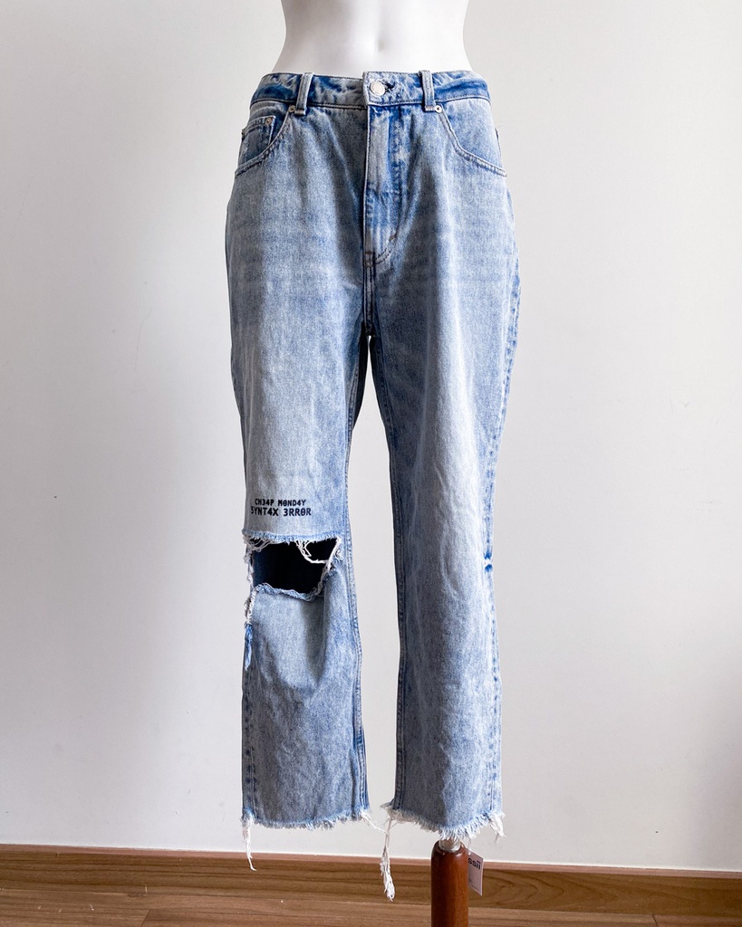 CHEAP MONDAY-HIGH RISE JEANS