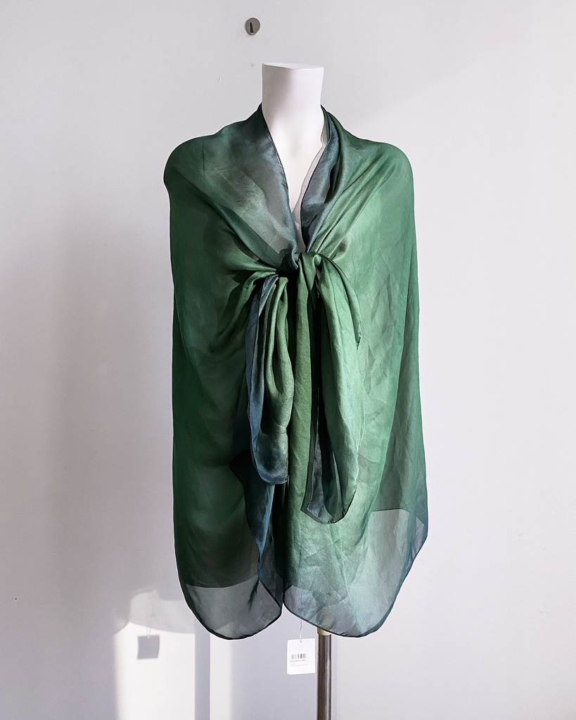 UNKNOWN-SCARVES & SHAWLS