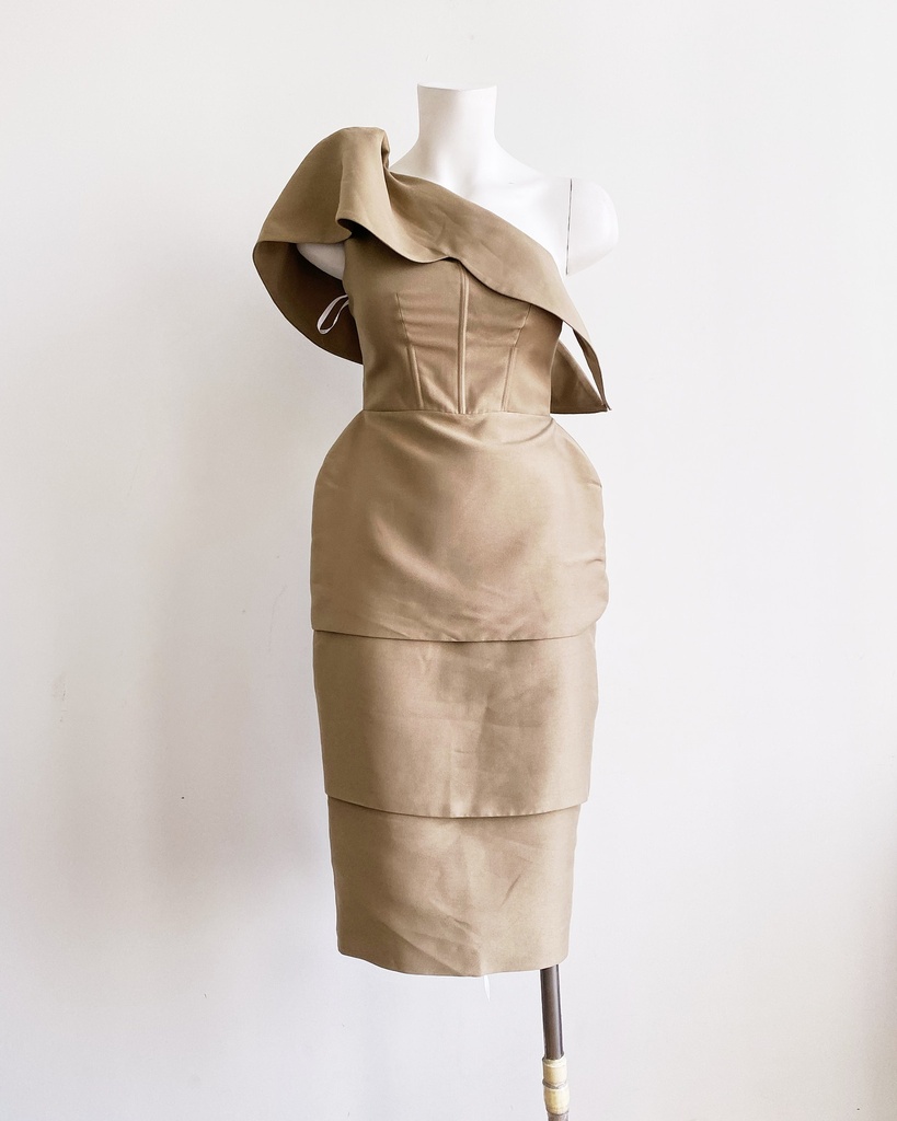 SHE BY HOA NGUYEN-MIDI DRESS