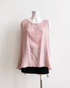 MONO-SLEEVELESS TOP