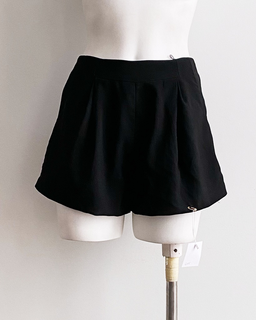 LUVALOT-SHORT SHORTS