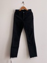 LA VIE-HIGH-RISE JEANS