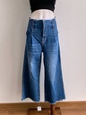 UNKNOWN-JEANS HIGH-RISE JEANS