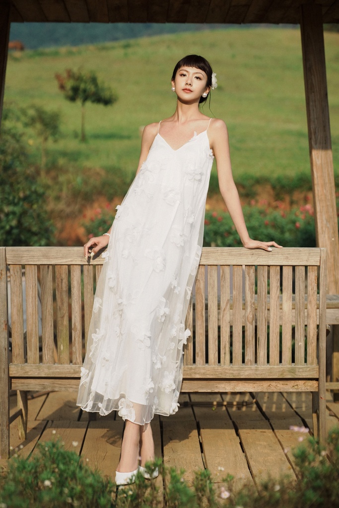 XÉO XỌ-MARITEA DRESS(WHITE ALYSSUM) (XL)