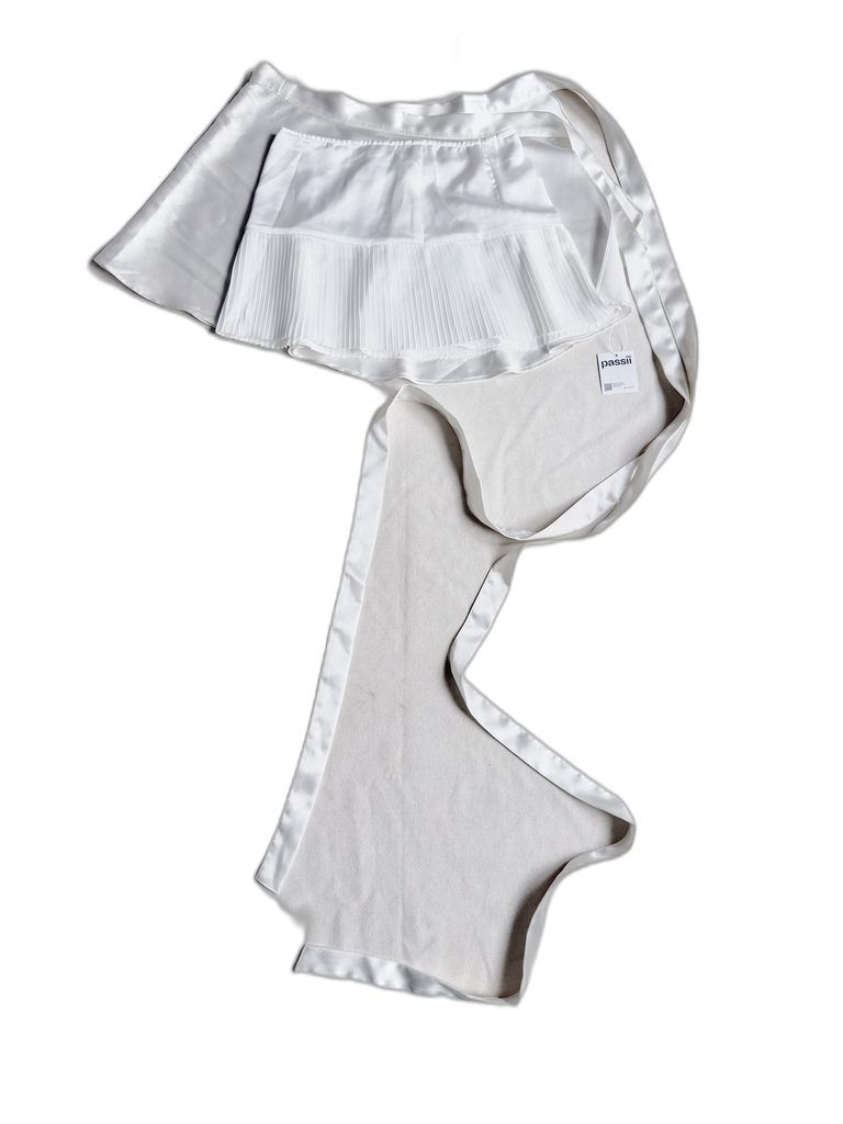 [S05772D-046] FRAGILE SPINE-MINI SKIRT