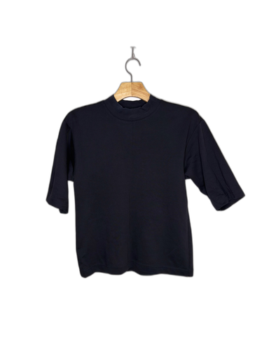 [S05251G-023] UNIQLO-T-SHIRT